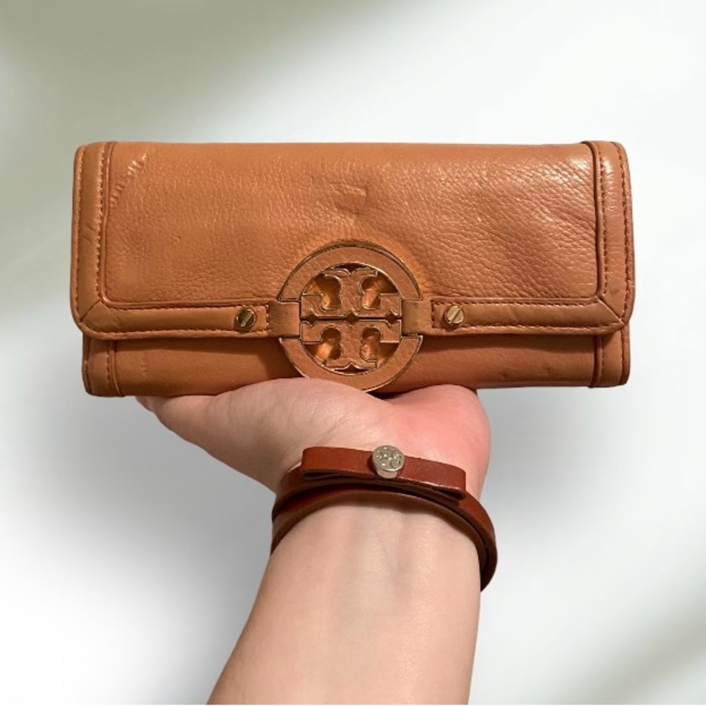 Tory Burch Amanda Envelope Continental Wallet